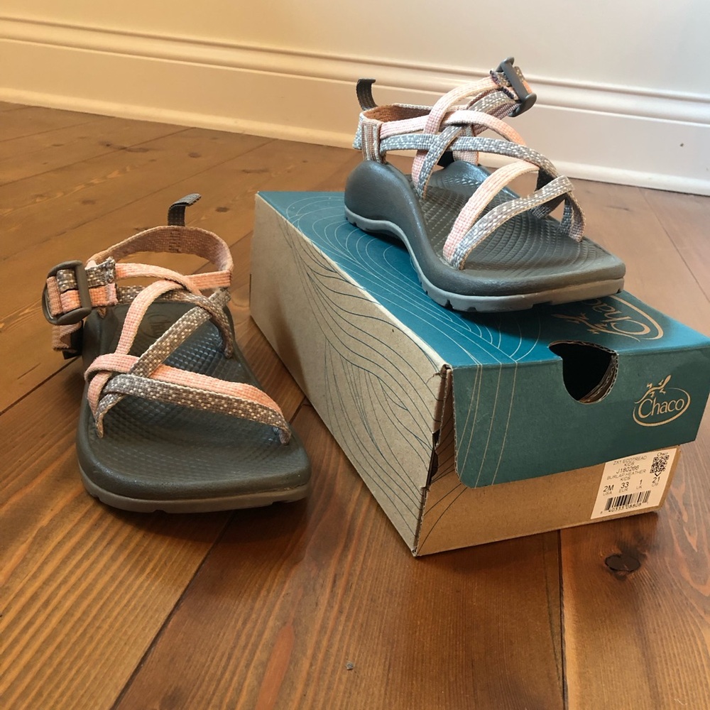 Chaco Z1 EcoTread Girls Sandals in Burlap Size 2